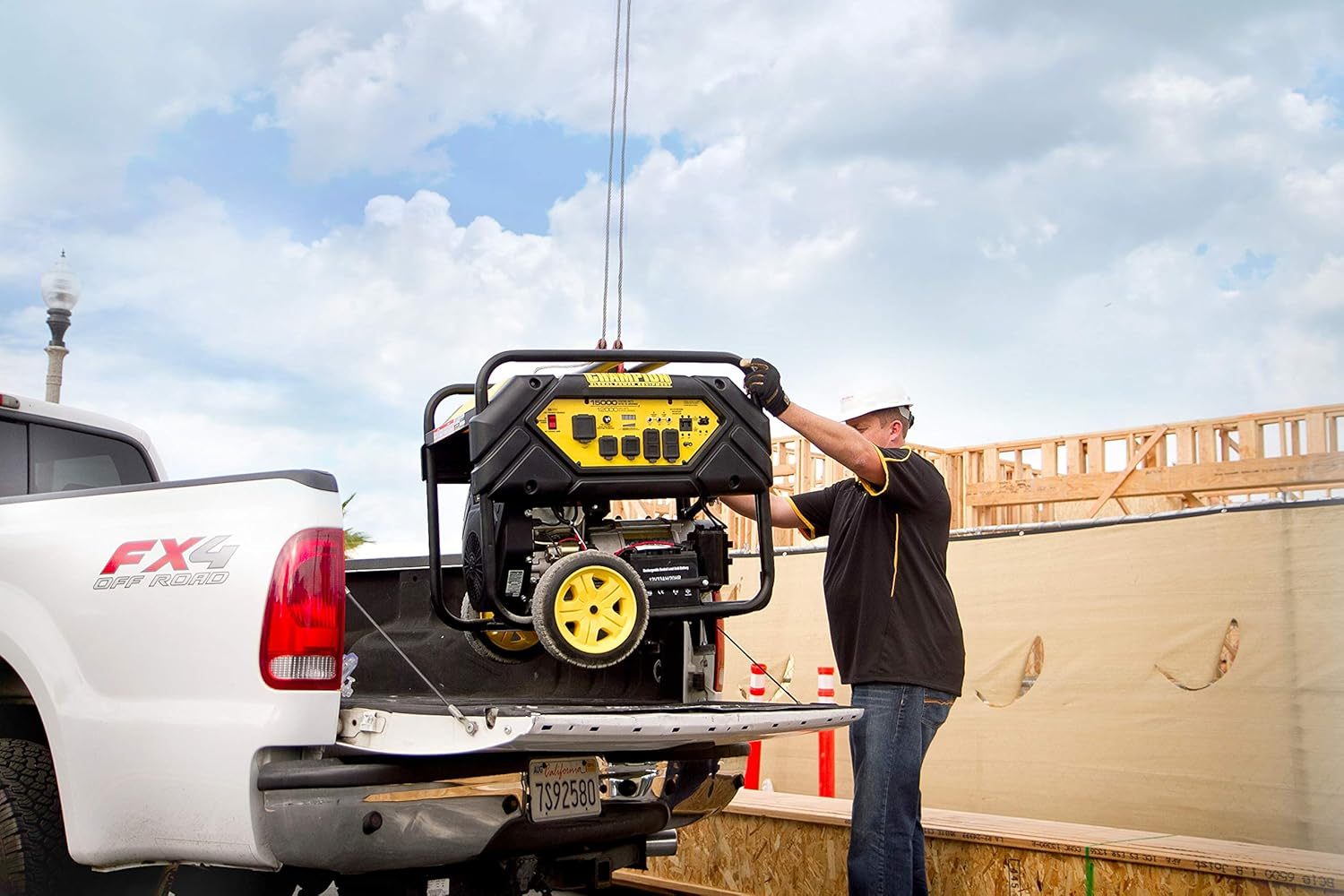 100110 15,000W/12,000W Portable Generator with Electric Start & Lift Hook - Image 2